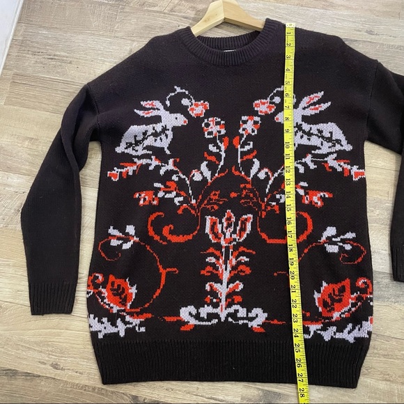 Cooperative | Rabbits Sweater - Picture 7 of 10